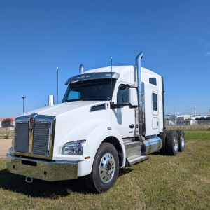 2025 Kenworth T880 - Tandem Sleeper (982311)