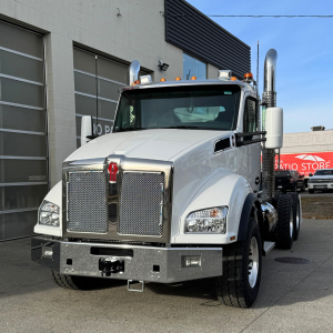 2025 Kenworth T880 Tandem Dump Truck (983132)
