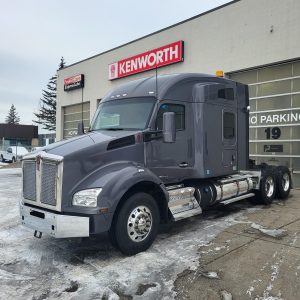 2020 T880 Kenworth - Tandem Sleeper (963504)